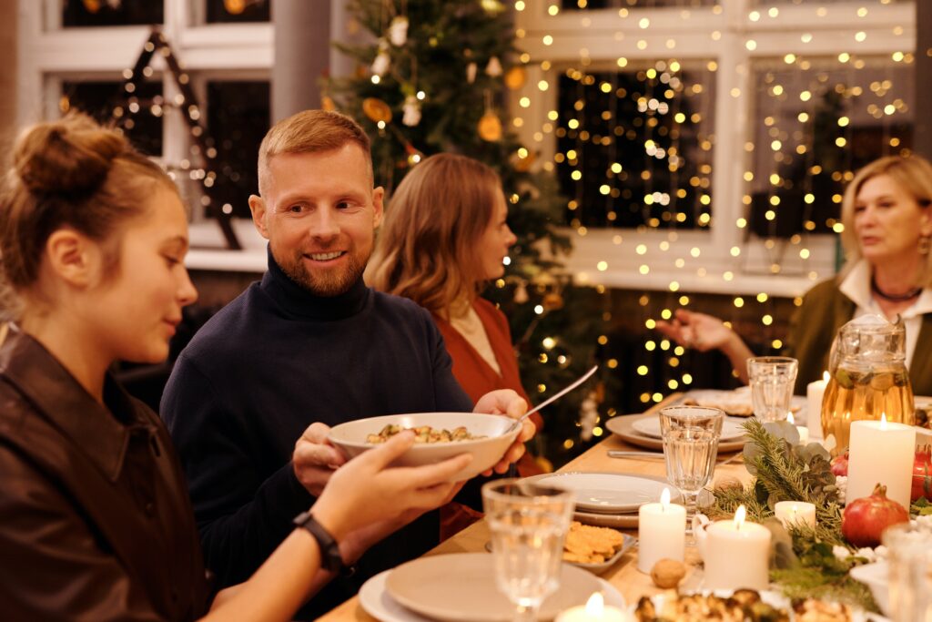 Christmas is a season of gathering commuapp.fi